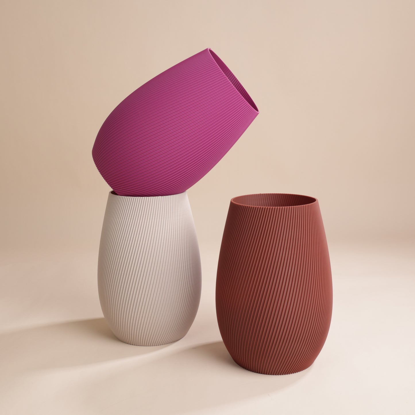 Vase écoresponsable Ø14,1 x H20 cm en bioplastique – design élégant et durable