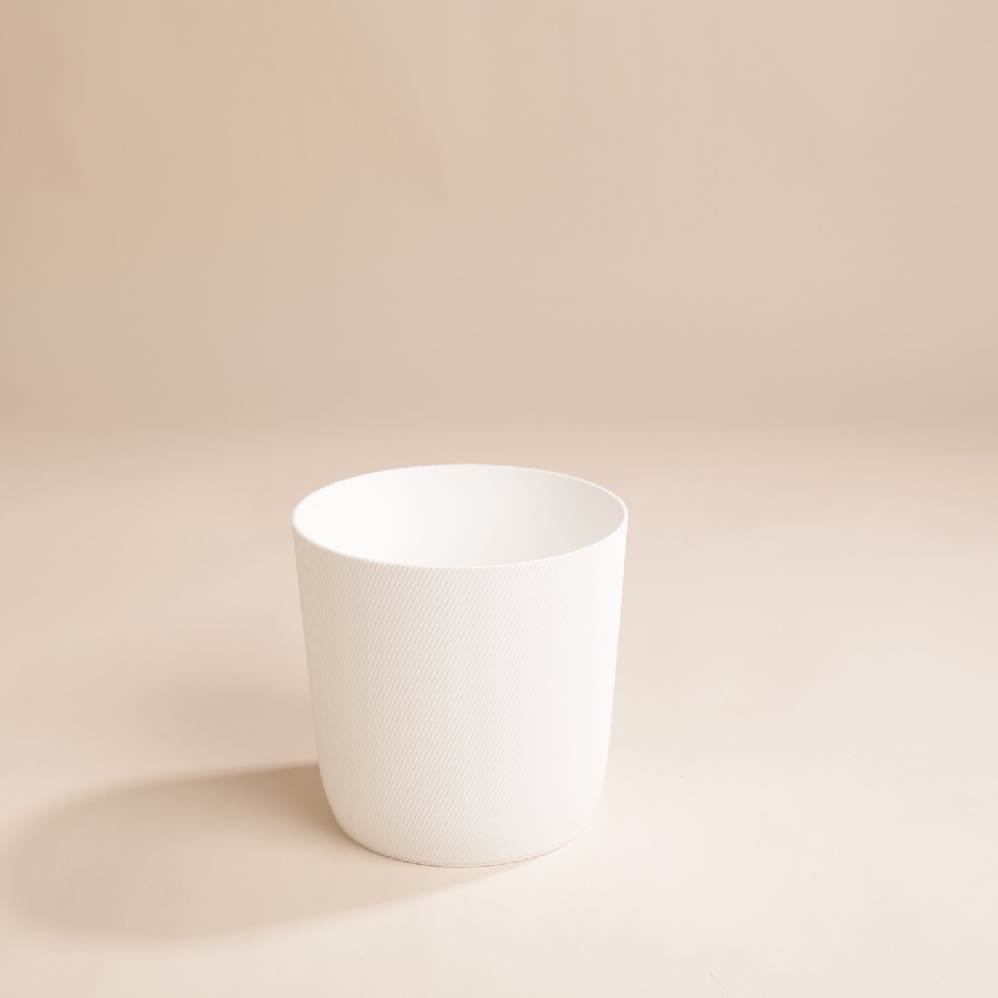 Cache-pot Svala en bioplastique recyclé – design texturé moderne et écoresponsable