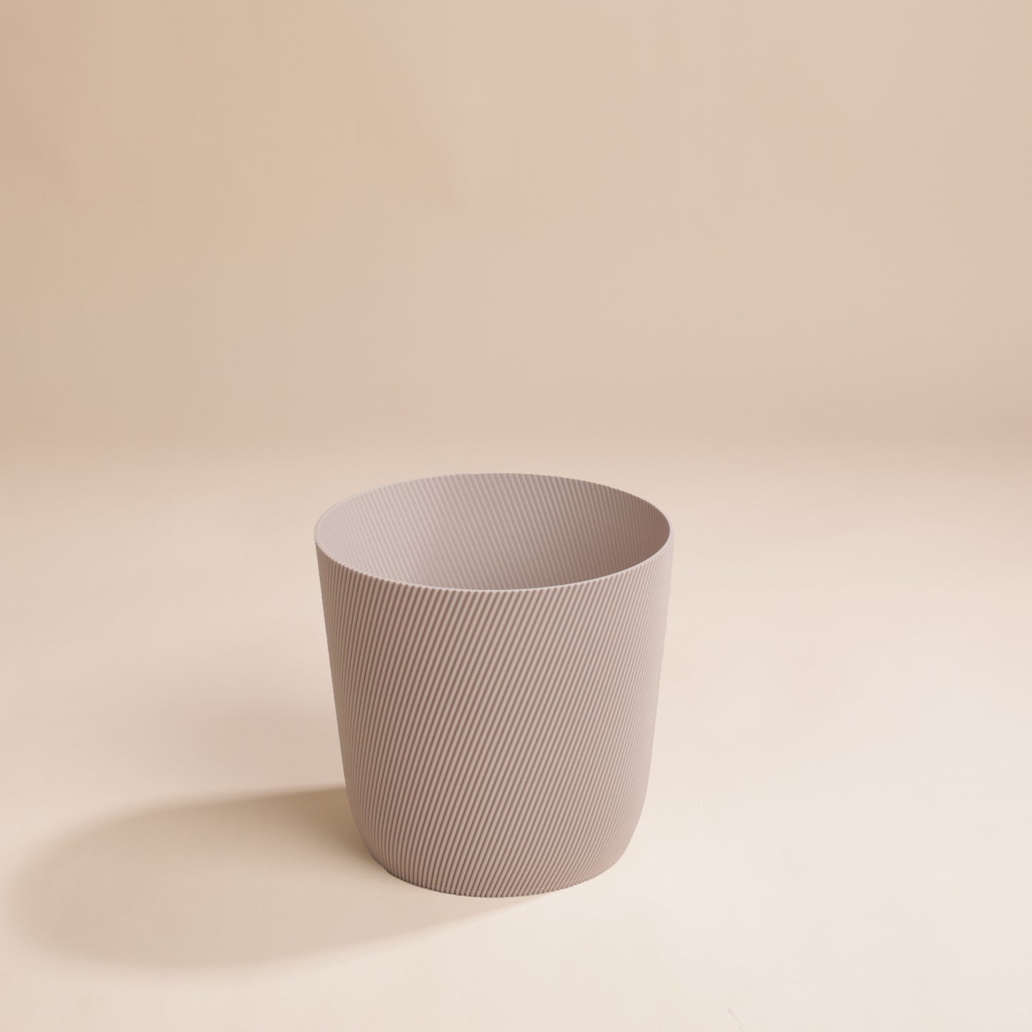 Cache-pot Svala en bioplastique recyclé – design texturé moderne et écoresponsable