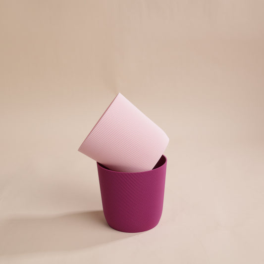 Cache-pot rose texturé pour orchidée – Svala 11 cm en bioplastique PLA