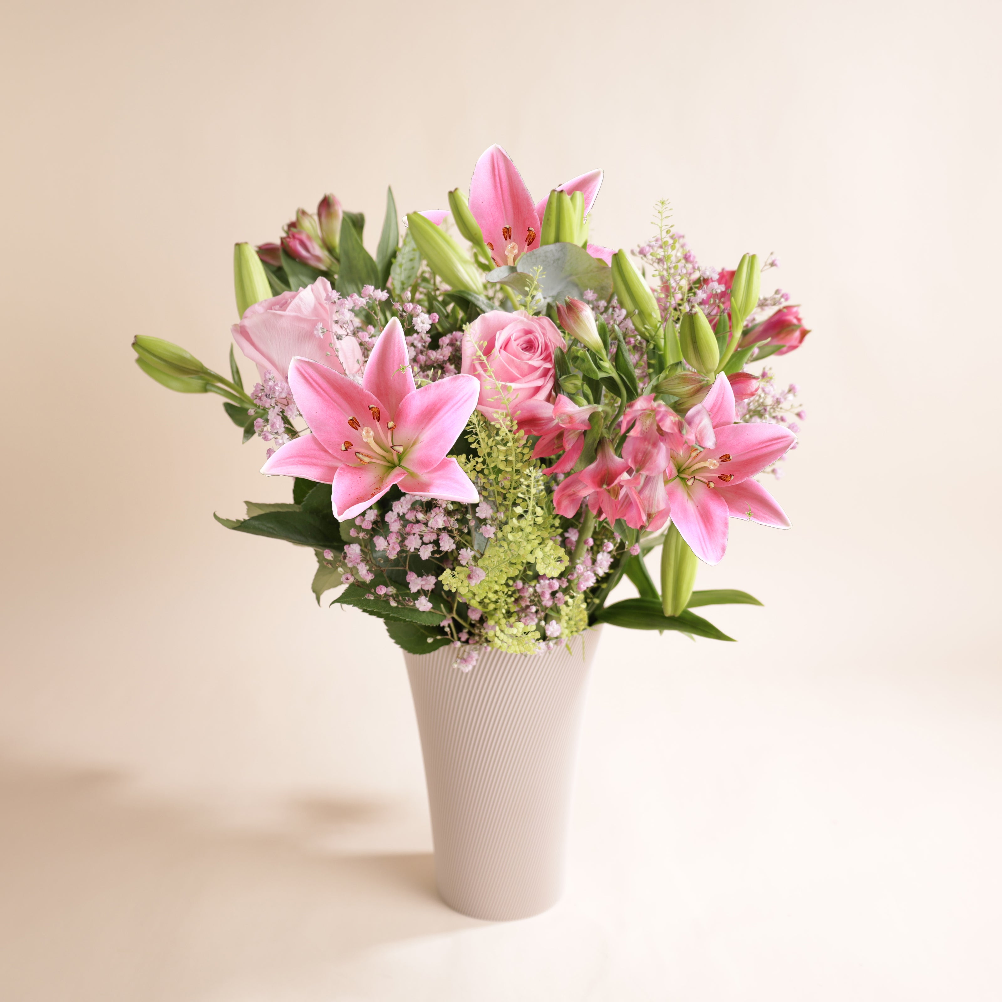 Vase design Lumi en PLA biosourcé coloris beige, fabrication suisse durable et recyclable