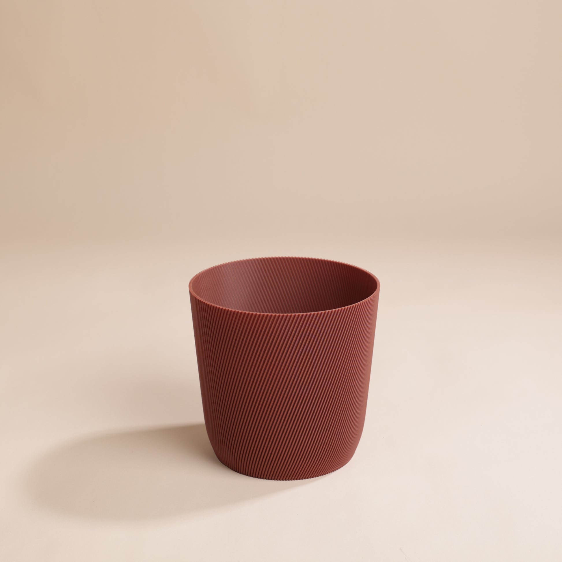 Cache-pot Svala en bioplastique recyclé – design texturé moderne et écoresponsable